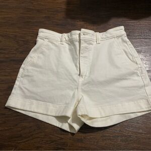 Everlane High Waist Cream Shorts Size 6